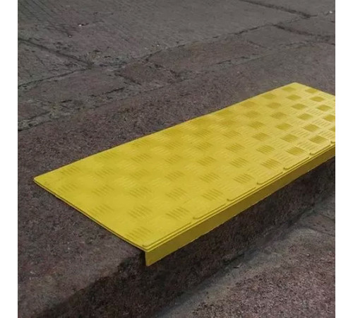 Проступь резиновая 305x1000 мм ТУ 2530-003-88668243-2016 купить в Бресте  